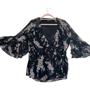 Lauren Ralph Lauren Floral Wrap‎ Blouse – Size M